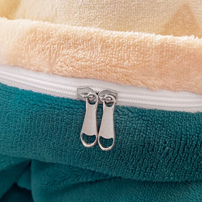 91家纺网 家纺一手货源 找家纺 金盛纺 2025新款高克重牛奶绒印花系列单被套(可定制) 梦境（绿）