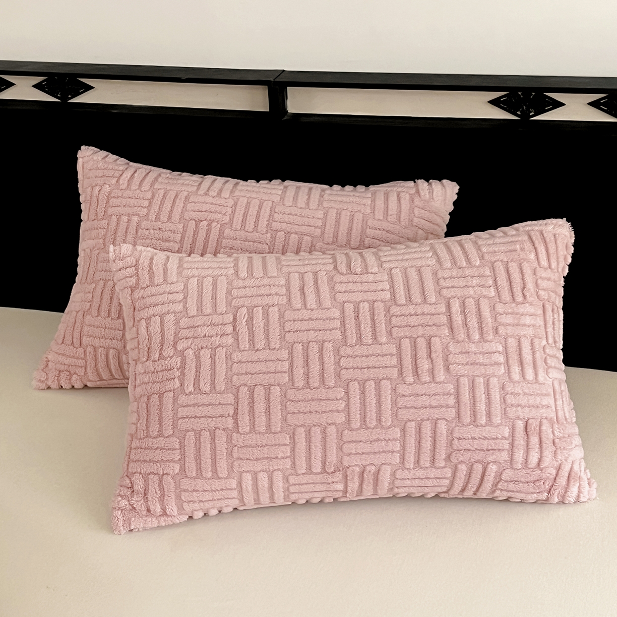 91家纺网 家纺一手货源 找家纺 世纪绒品 2025新款A类几何牛奶绒提花毛毯 几何-蜜桃粉