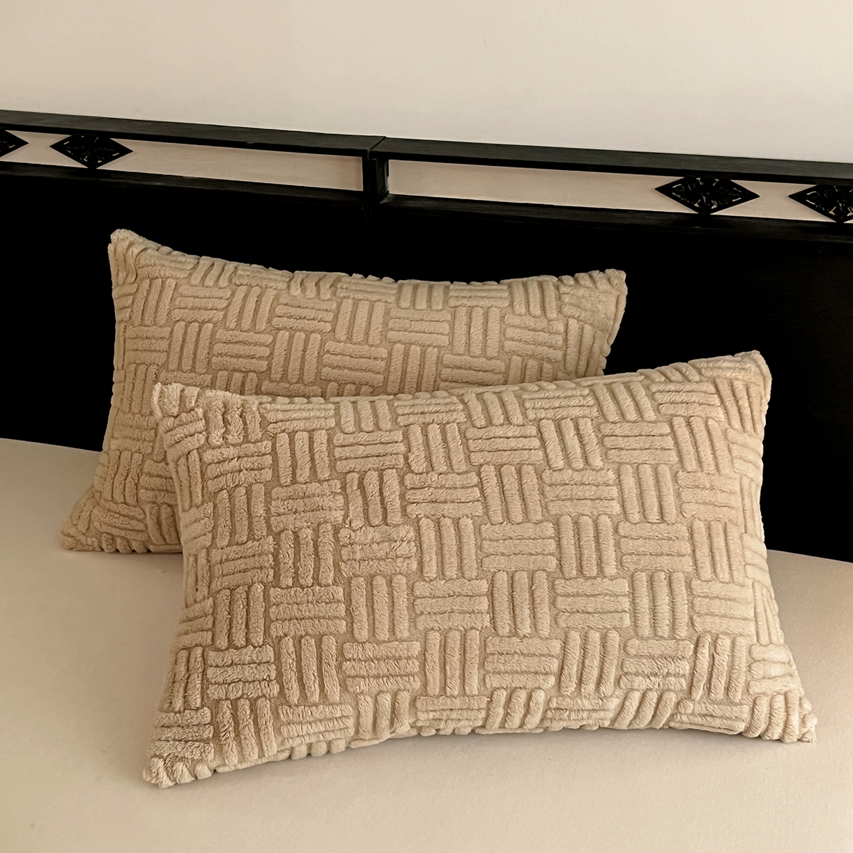 91家纺网 家纺一手货源 找家纺 世纪绒品 2025新款A类几何牛奶绒提花毛毯 几何-伯爵咖