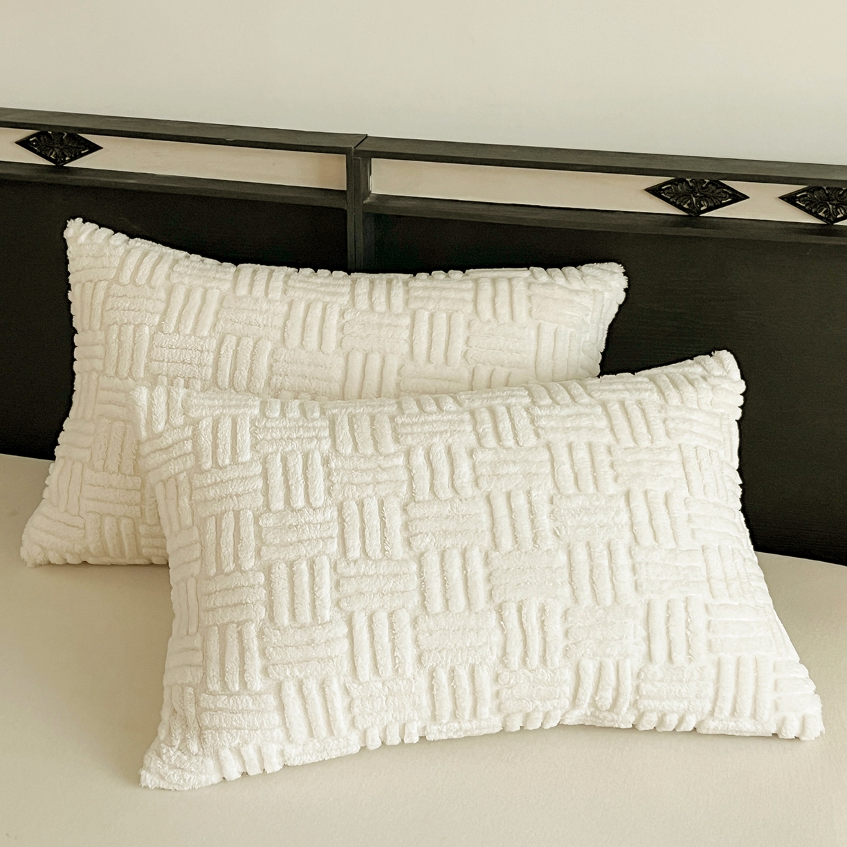 91家纺网 家纺一手货源 找家纺 世纪绒品 2025新款A类几何牛奶绒提花毛毯 几何-月光白