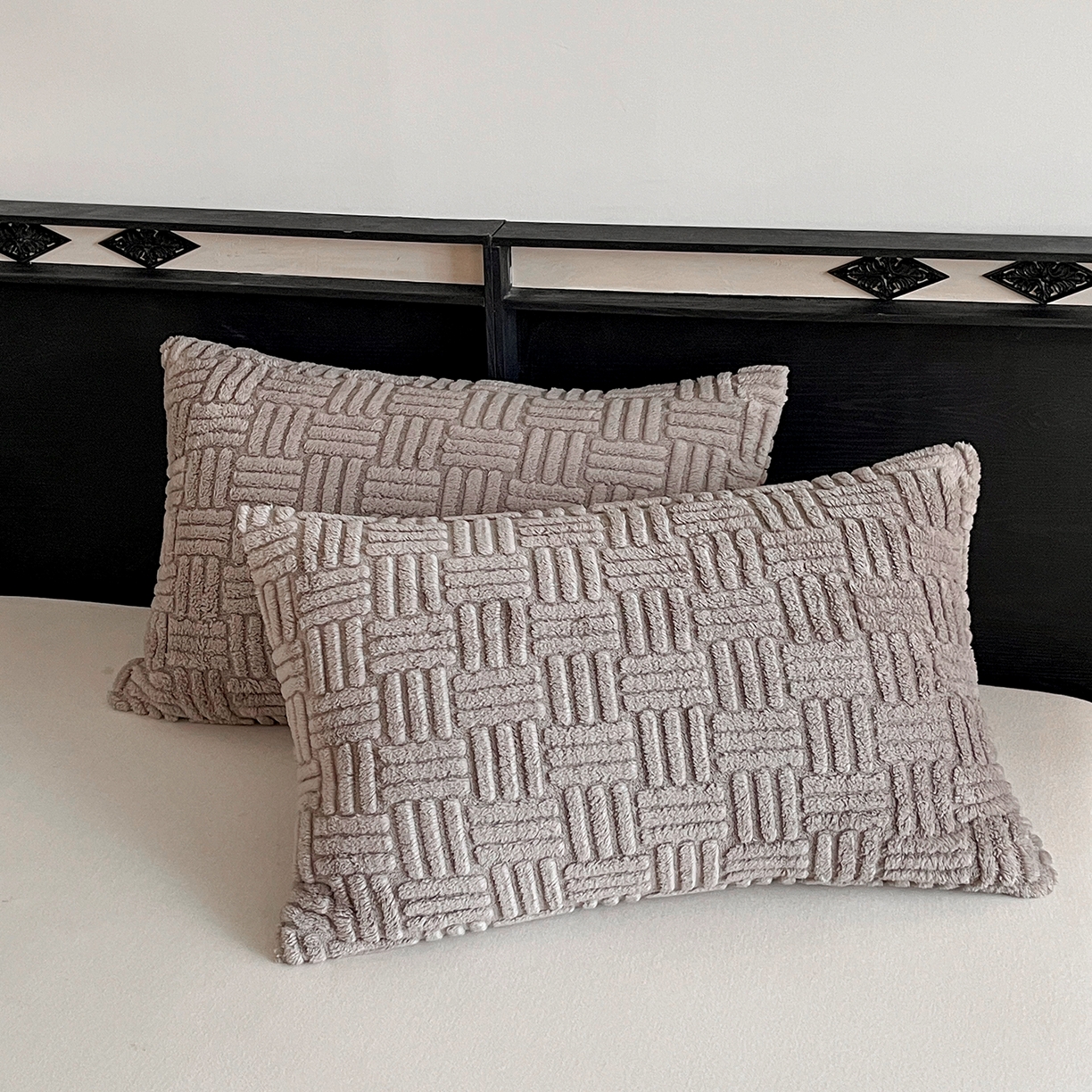 91家纺网 家纺一手货源 找家纺 世纪绒品 2025新款A类几何牛奶绒提花毛毯 几何-幻影灰