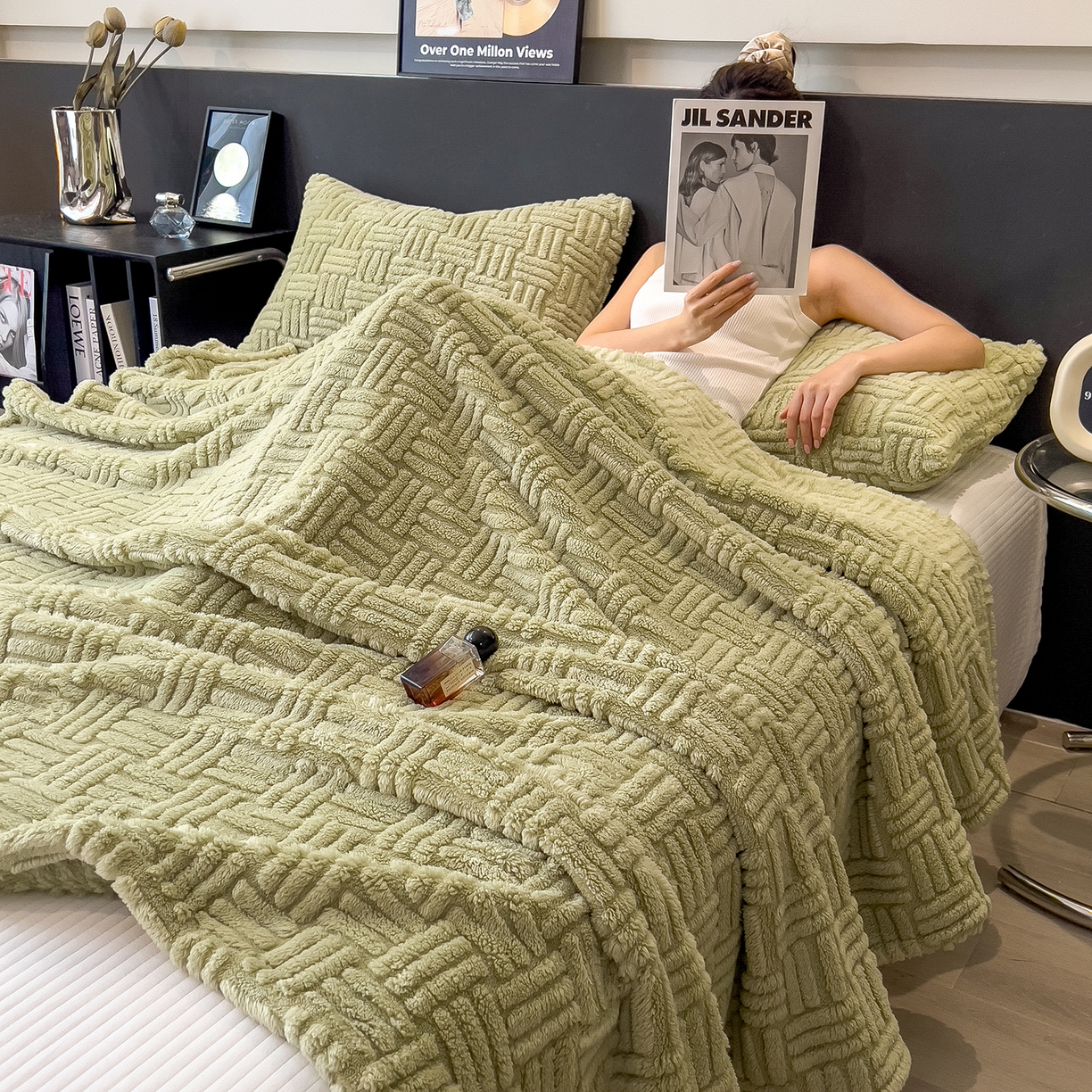 91家纺网 家纺一手货源 找家纺 （总）世纪绒品 2025新款A类几何牛奶绒提花毛毯