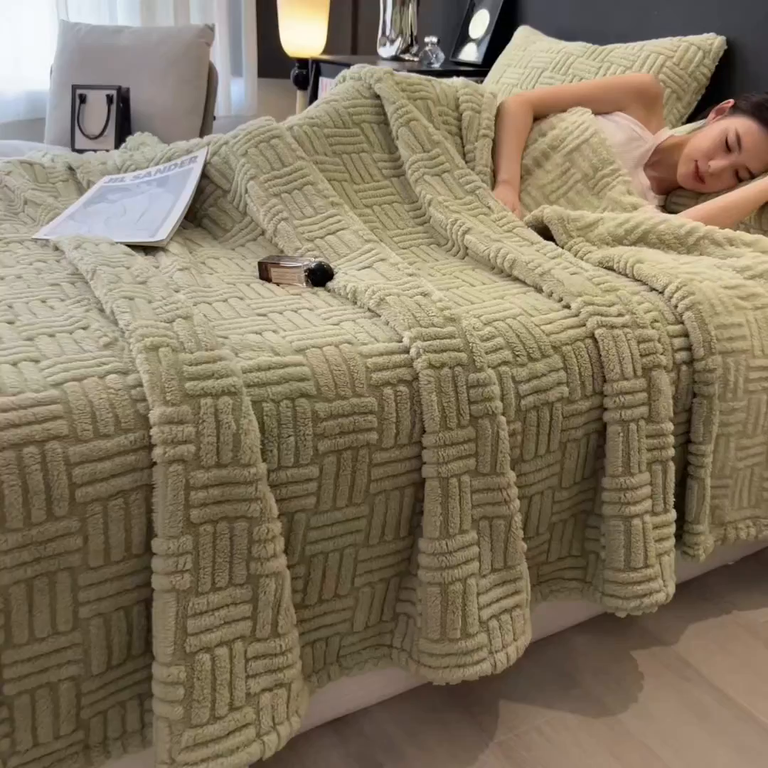 91家纺网 家纺一手货源 找家纺 世纪绒品 2025新款A类几何牛奶绒提花毛毯 几何-果绿