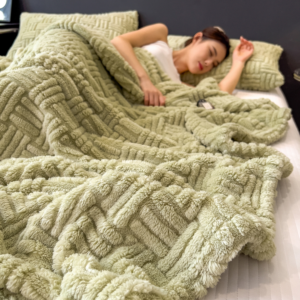 91家纺网 家纺一手货源 找家纺 世纪绒品 2025新款A类几何牛奶绒提花毛毯 几何-果绿