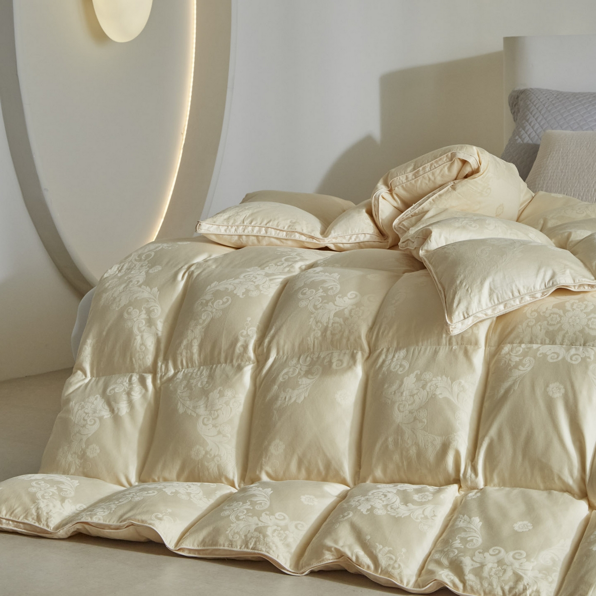 91家纺网 家纺一手货源 找家纺 暖羽屋羽绒馆 2025新款国标95白鹅绒被子 羽绒被芯60s大提花羽绒被 双人鹅绒被2米 婚庆被子 普希斯 棕金