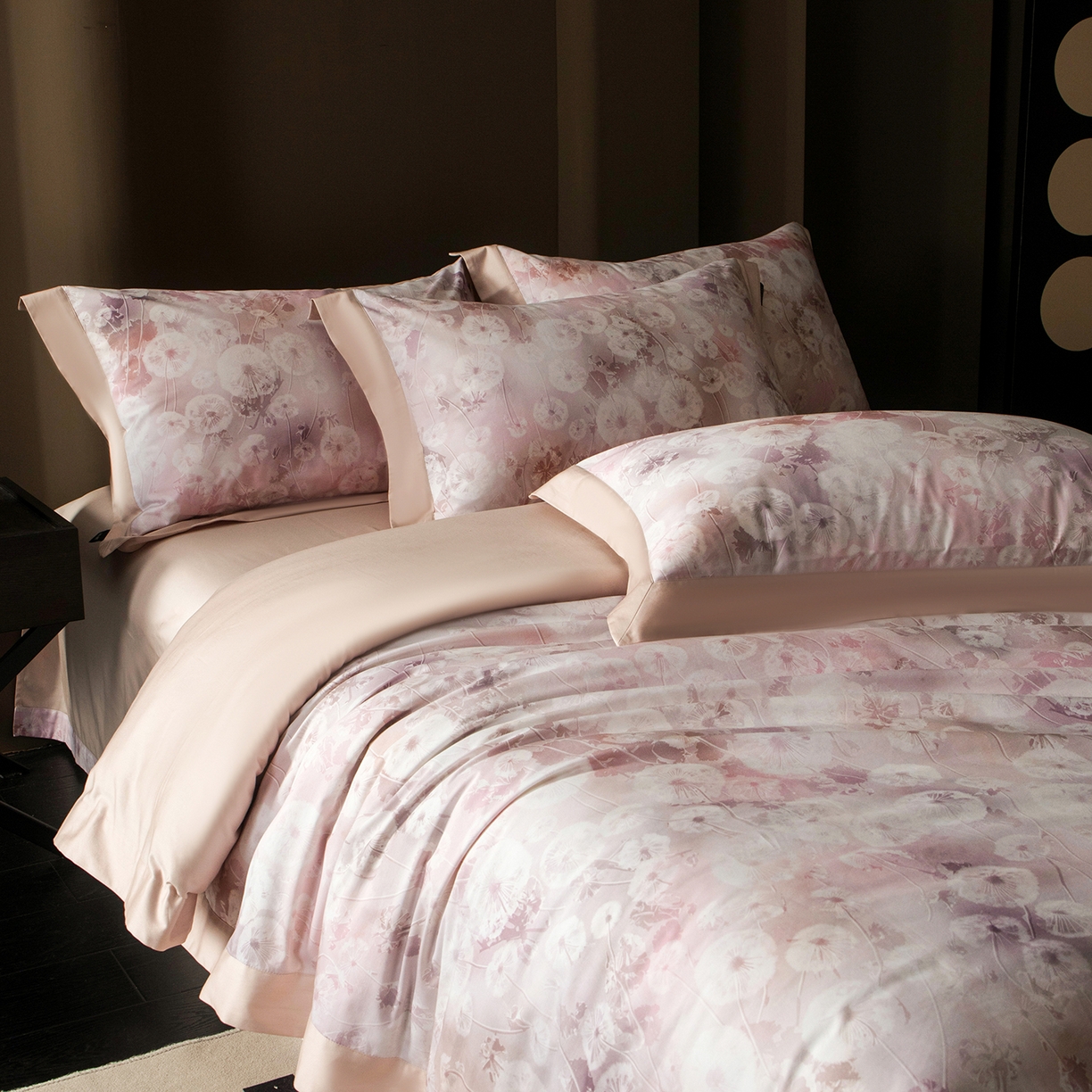 91家纺网 家纺一手货源 找家纺 （总）洺兰家居 2025新款100支全棉新疆棉单拼角工艺款四件套长绒棉贴边床单床笠床上用品套件专（控价标准275加大285床笠275）