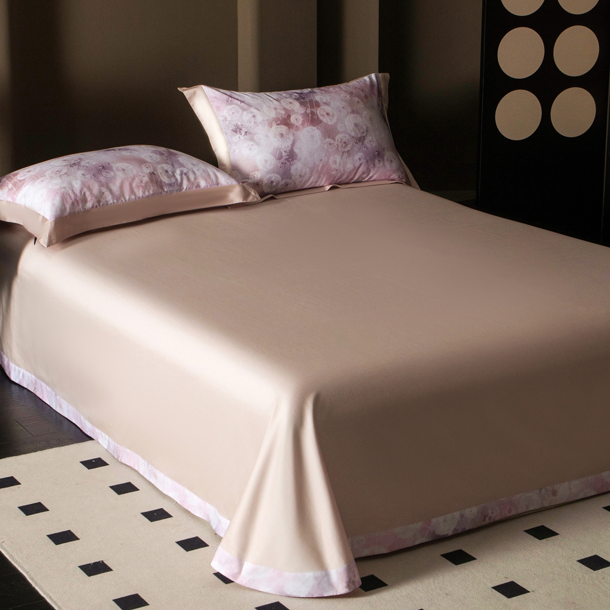 91家纺网 家纺一手货源 找家纺 洺兰家居 2025新款100支全棉新疆棉单拼角工艺款四件套长绒棉贴边床单床笠床上用品套件专（控价标准275加大285床笠275） 璀璨