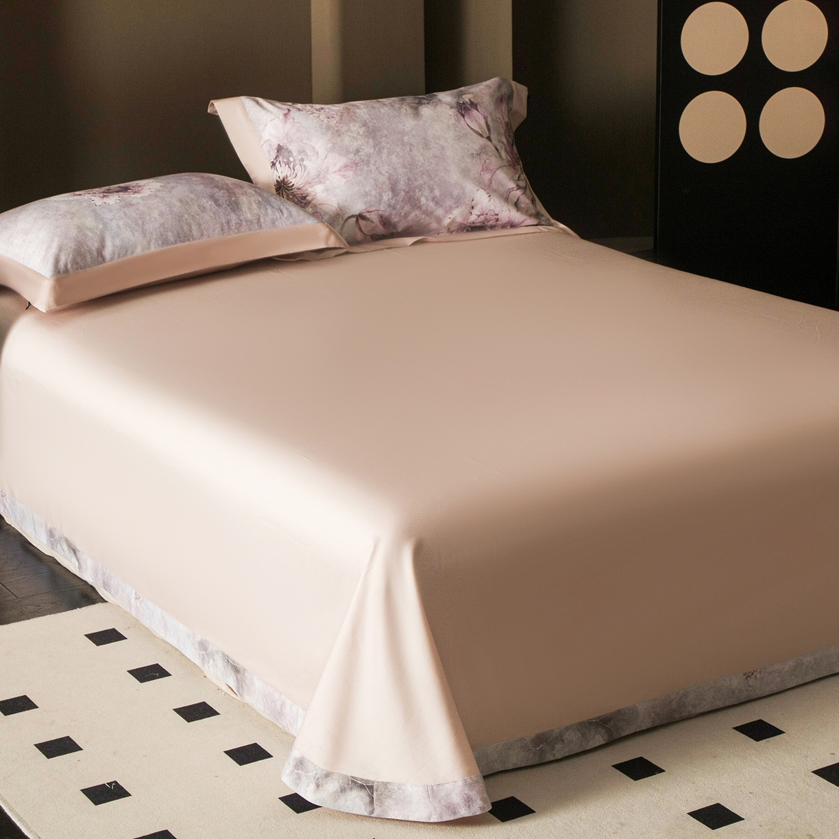 91家纺网 家纺一手货源 找家纺 洺兰家居 2025新款100支全棉新疆棉单拼角工艺款四件套长绒棉贴边床单床笠床上用品套件专（控价标准275加大285床笠275） 芊梦