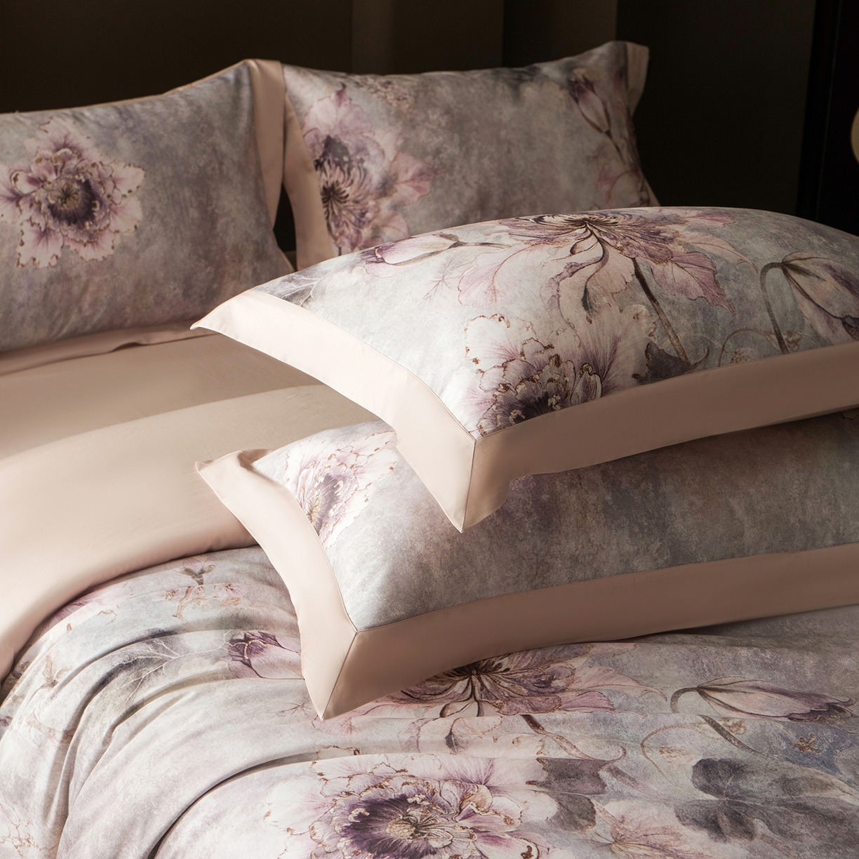 91家纺网 家纺一手货源 找家纺 洺兰家居 2025新款100支全棉新疆棉单拼角工艺款四件套长绒棉贴边床单床笠床上用品套件专（控价标准275加大285床笠275） 芊梦