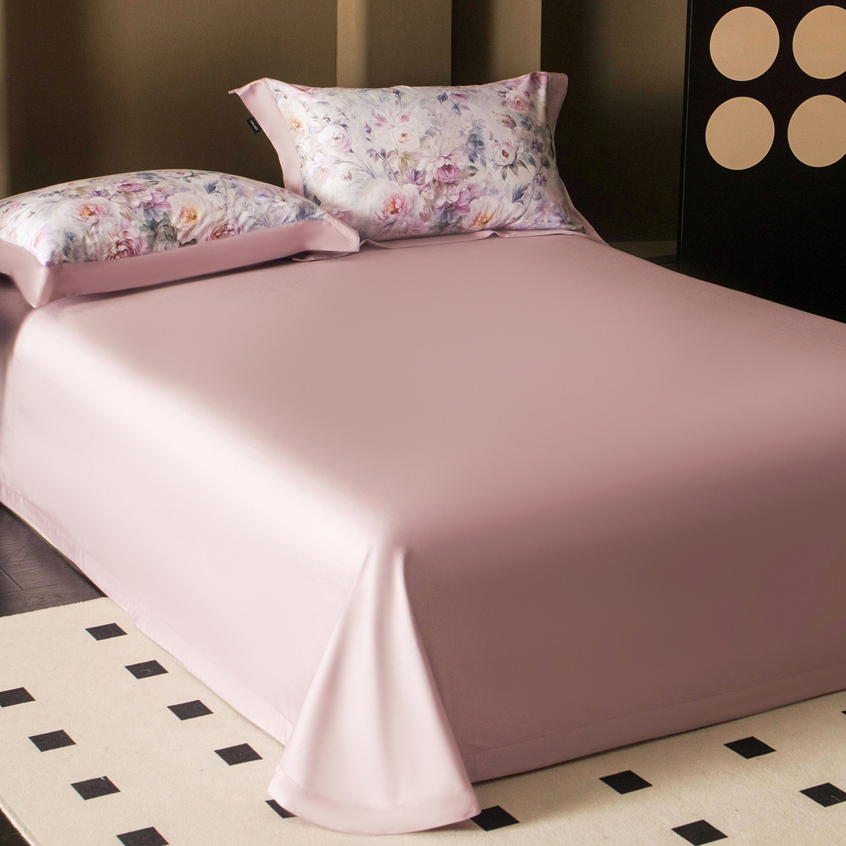 91家纺网 家纺一手货源 找家纺 洺兰家居 2025新款100支全棉新疆棉单拼角工艺款四件套长绒棉贴边床单床笠床上用品套件专（控价标准275加大285床笠275） 洛缇