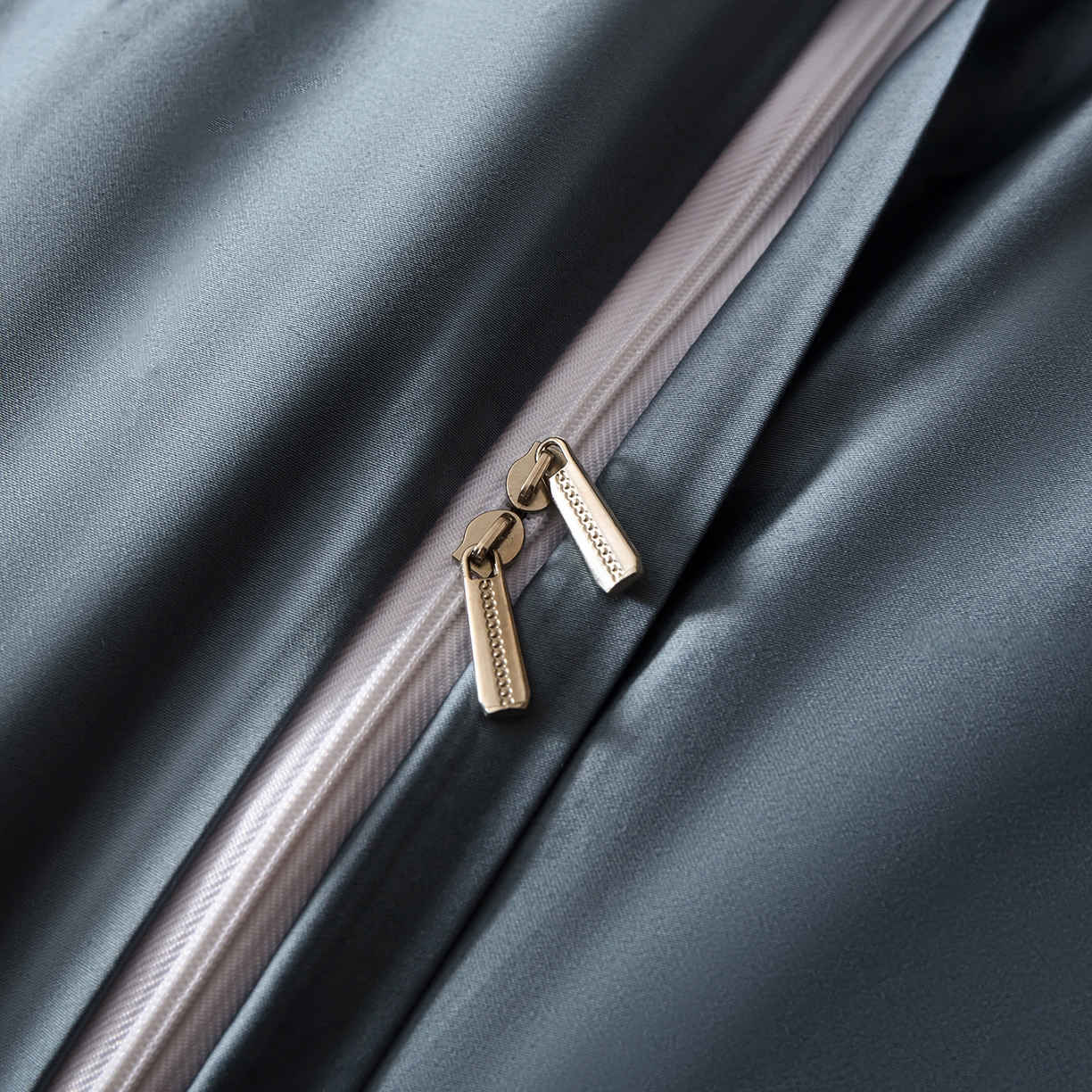 91家纺网 家纺一手货源 找家纺 洺兰家居 2025新款100支全棉新疆棉单拼角工艺款四件套长绒棉贴边床单床笠床上用品套件专（控价标准275加大285床笠275） 舒蕾