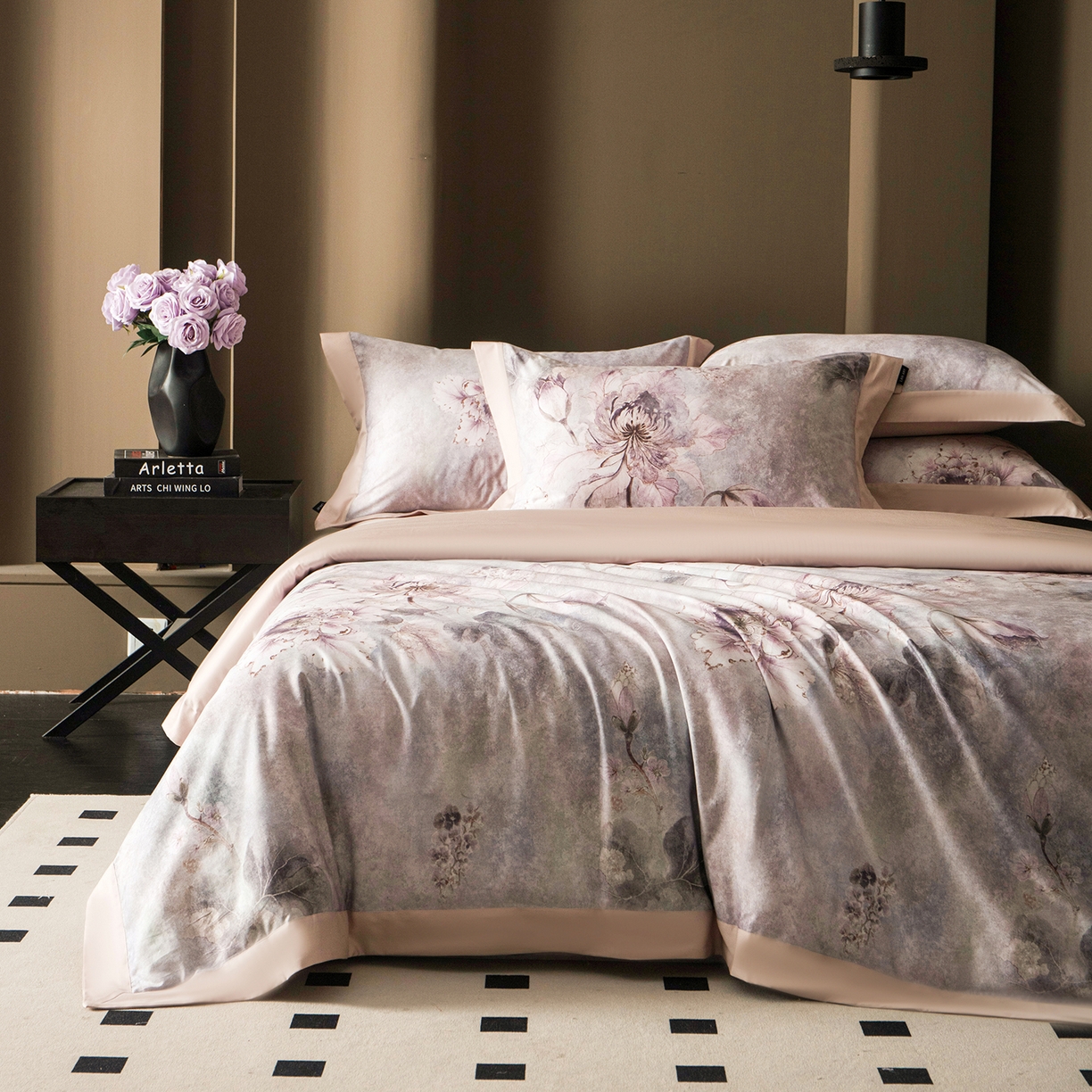 91家纺网 家纺一手货源 找家纺 洺兰家居 2025新款100支全棉新疆棉单拼角工艺款四件套长绒棉贴边床单床笠床上用品套件专（控价标准275加大285床笠275） 芊梦