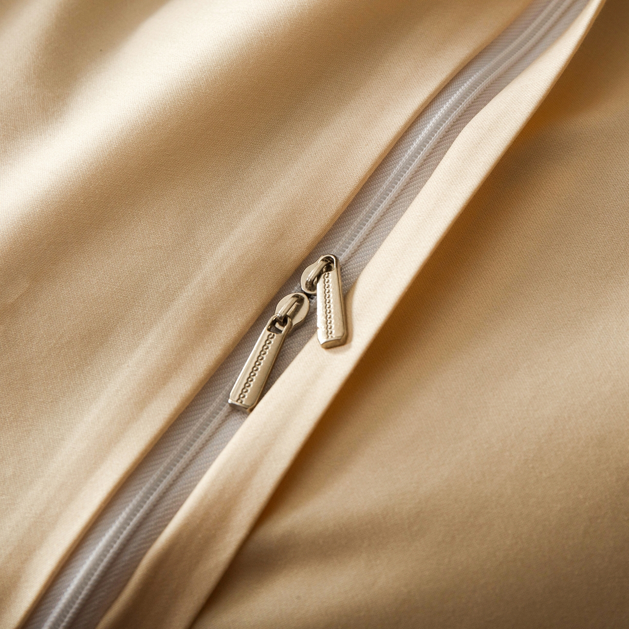 91家纺网 家纺一手货源 找家纺 洺兰家居 2025新款100支全棉新疆棉单拼角工艺款四件套长绒棉贴边床单床笠床上用品套件专（控价标准275加大285床笠275） 梦境