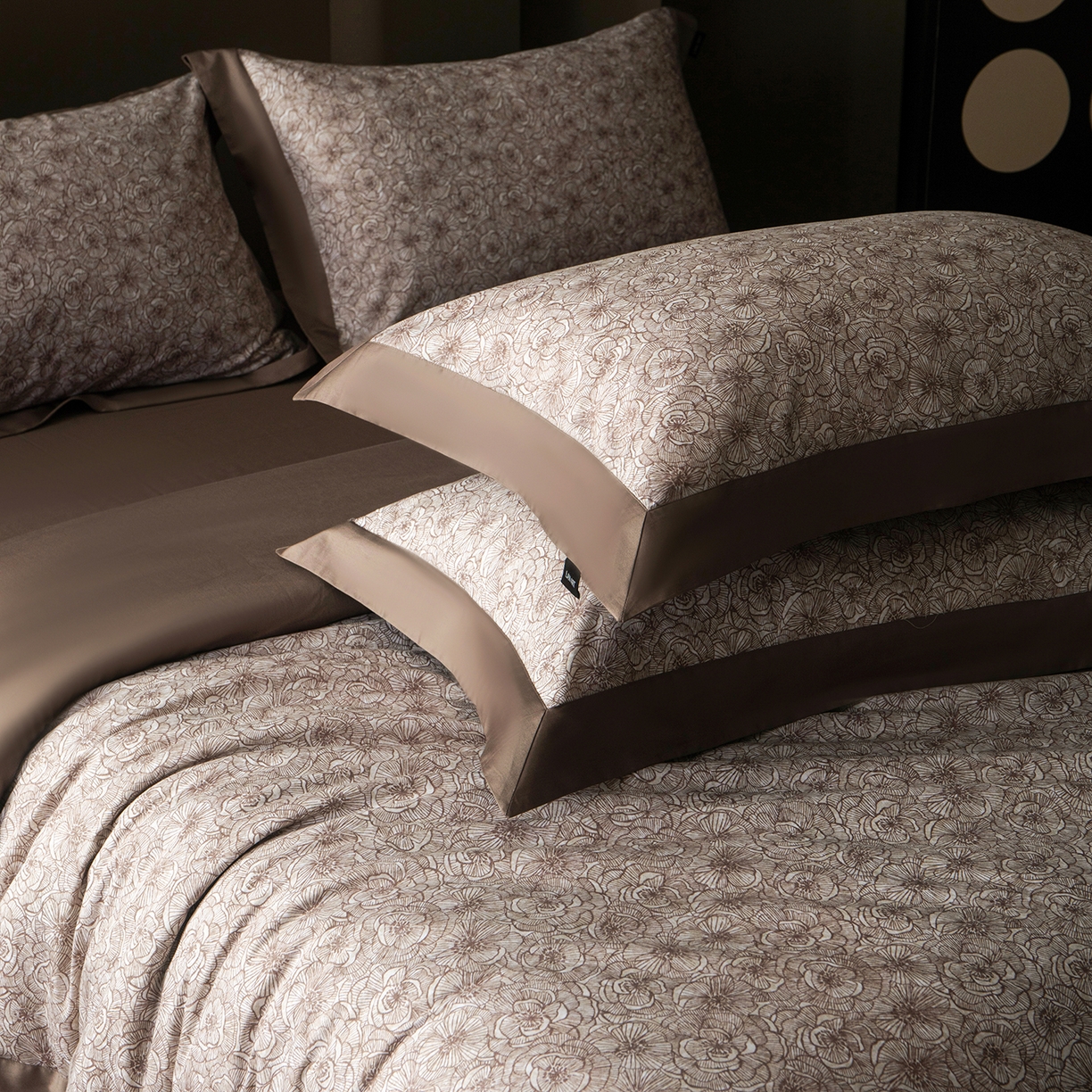 91家纺网 家纺一手货源 找家纺 洺兰家居 2025新款100支全棉新疆棉单拼角工艺款四件套长绒棉贴边床单床笠床上用品套件专（控价标准275加大285床笠275） 劳伦