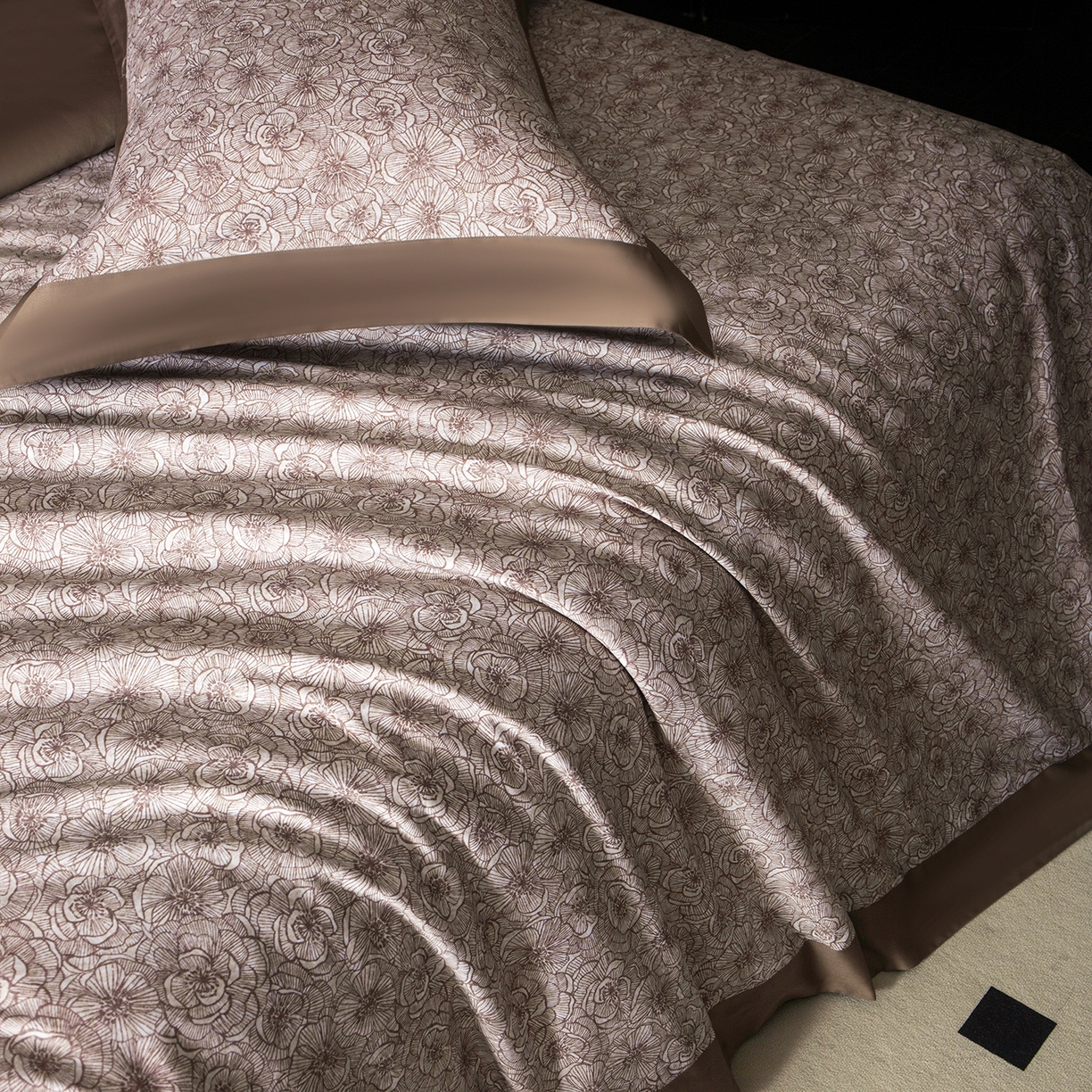 91家纺网 家纺一手货源 找家纺 洺兰家居 2025新款100支全棉新疆棉单拼角工艺款四件套长绒棉贴边床单床笠床上用品套件专（控价标准275加大285床笠275） 劳伦