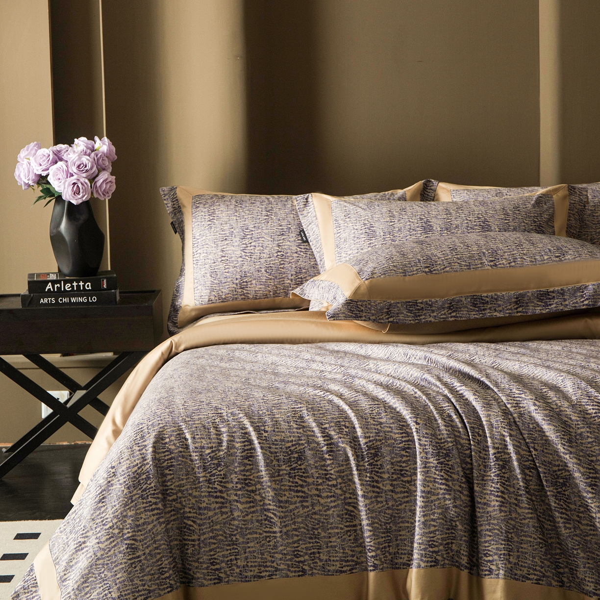 91家纺网 家纺一手货源 找家纺 （总）洺兰家居 2025新款100支全棉新疆棉贴布工艺款四件套长绒棉贴边床单床笠床上用品套件专版（控价标准275加大285床笠275）