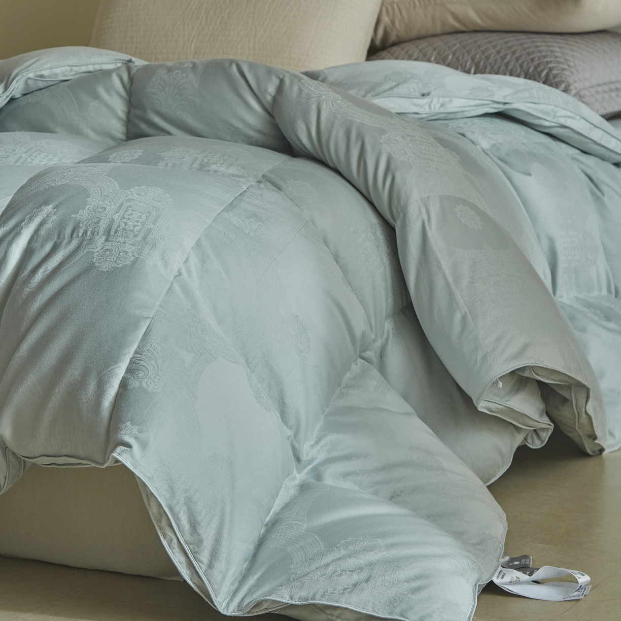 91家纺网 家纺一手货源 找家纺 暖羽屋羽绒馆 2025新款国标95白鹅绒被子 羽绒被芯60s大提花羽绒被 双人鹅绒被2米 婚庆被子 普希斯 蓝