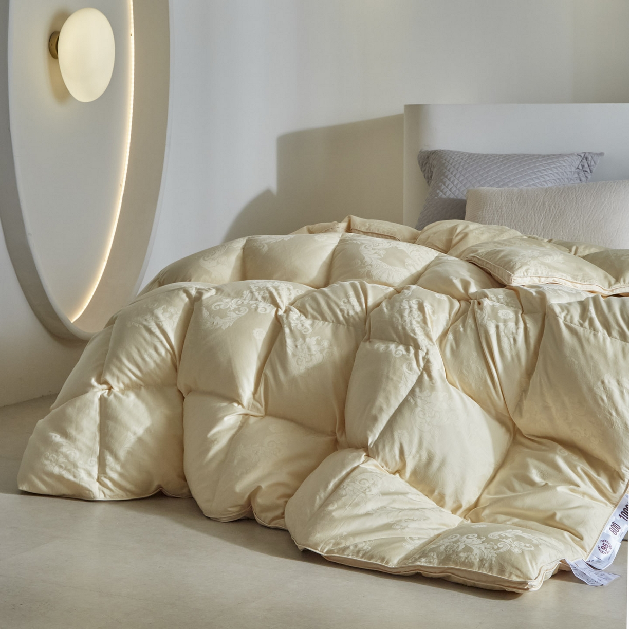 91家纺网 家纺一手货源 找家纺 暖羽屋羽绒馆 2025新款国标95白鹅绒被子 羽绒被芯60s大提花羽绒被 双人鹅绒被2米 婚庆被子 普希斯 棕金