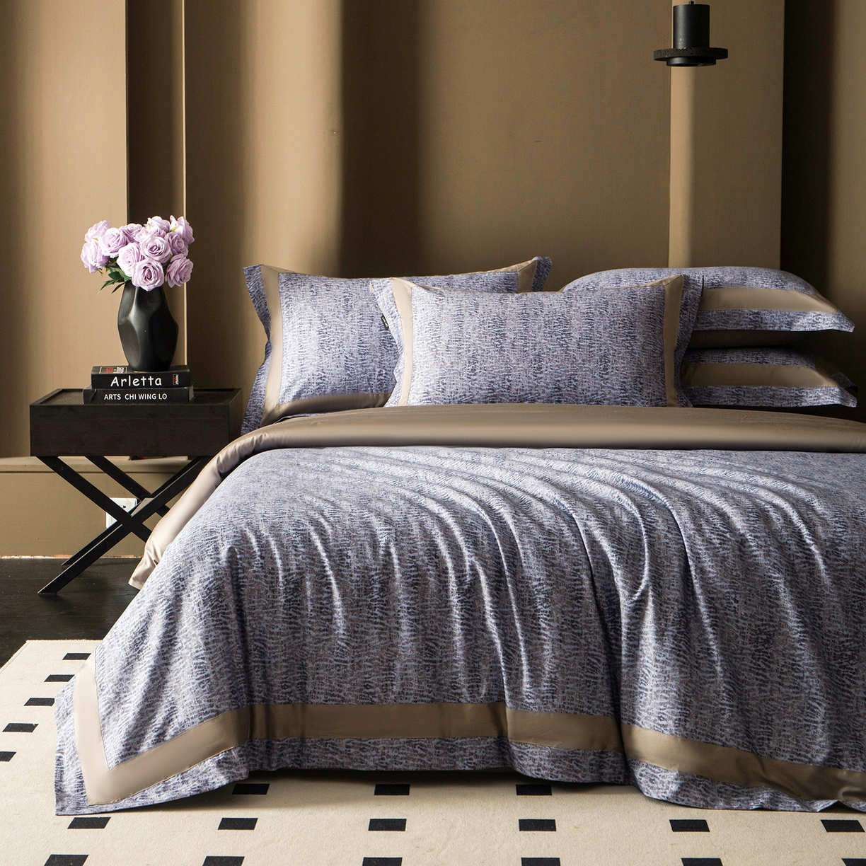 91家纺网 家纺一手货源 找家纺 洺兰家居 2025新款100支全棉新疆棉贴布工艺款四件套长绒棉贴边床单床笠床上用品套件专版（控价标准275加大285床笠275） 古娅-兰