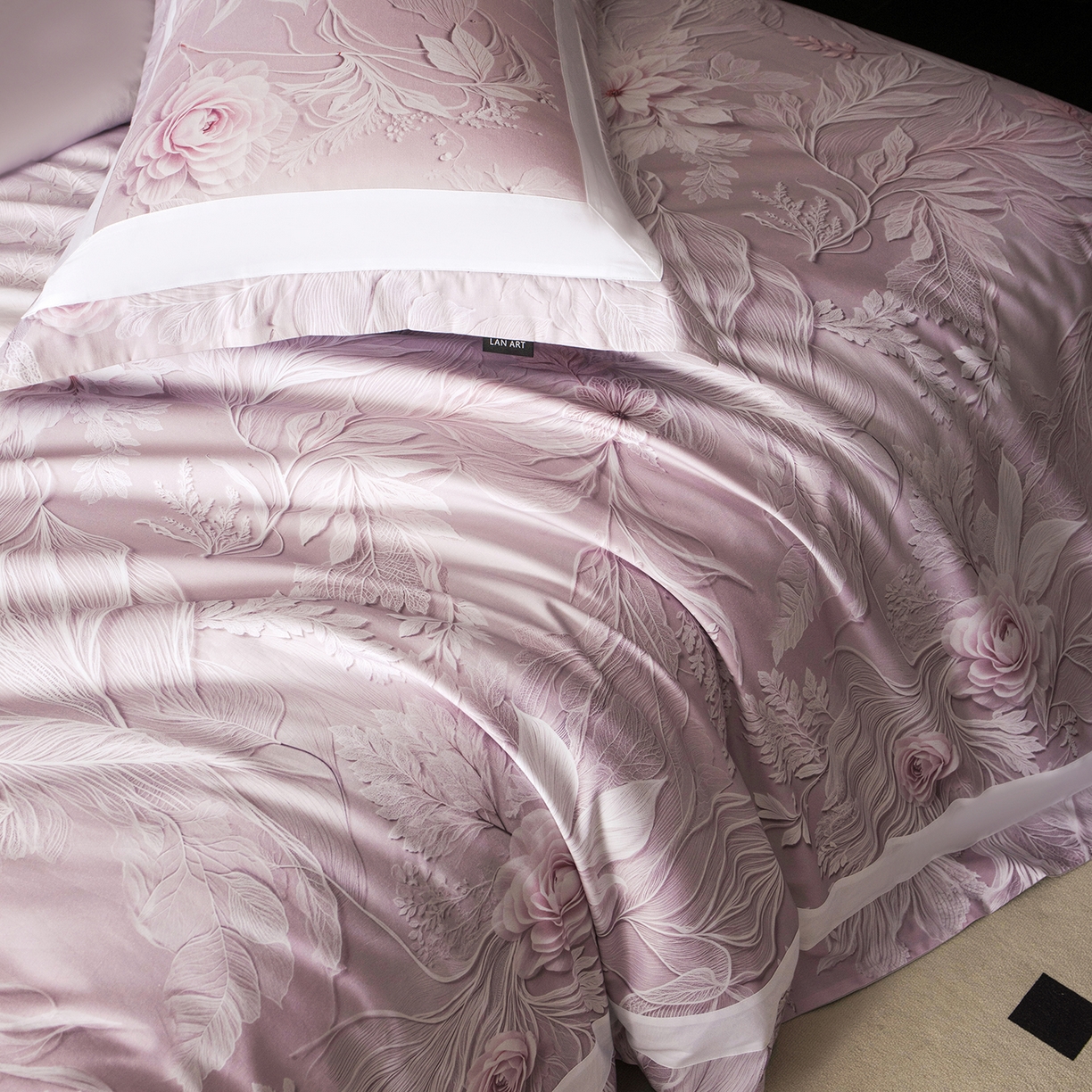 91家纺网 家纺一手货源 找家纺 洺兰家居 2025新款100支全棉新疆棉贴布工艺款四件套长绒棉贴边床单床笠床上用品套件专版（控价标准275加大285床笠275） 卡斯纳-紫