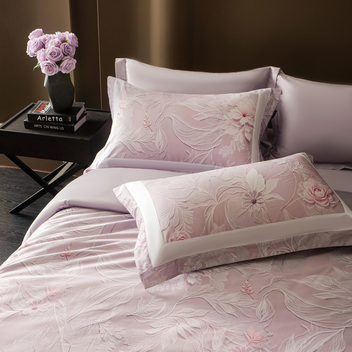 91家纺网 家纺一手货源 找家纺 洺兰家居 2025新款100支全棉新疆棉贴布工艺款四件套长绒棉贴边床单床笠床上用品套件专版（控价标准275加大285床笠275） 卡斯纳-紫