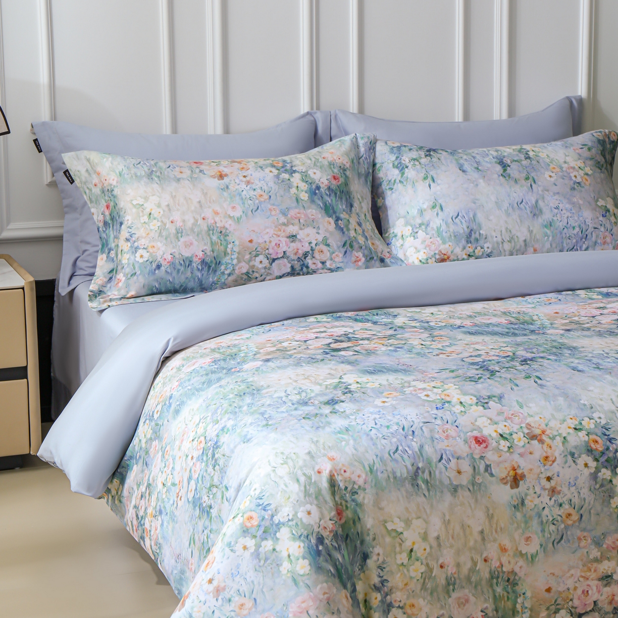 91家纺网 家纺一手货源 找家纺 洺兰家居 2025新款100支全棉新疆棉数码印花四件套长绒棉贴边床单床笠床上用品套件-专版（控价标准235加大255床笠245） 莫奈花园