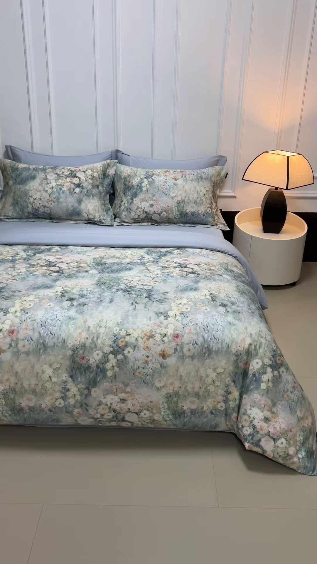91家纺网 家纺一手货源 找家纺 洺兰家居 2025新款100支全棉新疆棉数码印花四件套长绒棉贴边床单床笠床上用品套件-专版（控价标准235加大255床笠245） 莫奈花园