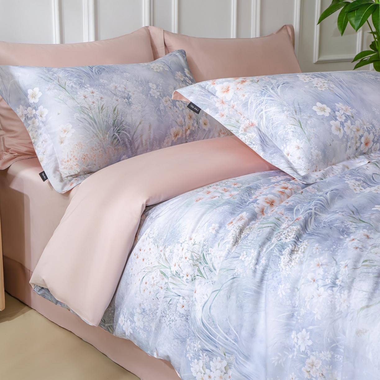 91家纺网 家纺一手货源 找家纺 洺兰家居 2025新款100支全棉新疆棉数码印花四件套长绒棉贴边床单床笠床上用品套件-专版（控价标准235加大255床笠245） 清风絮语