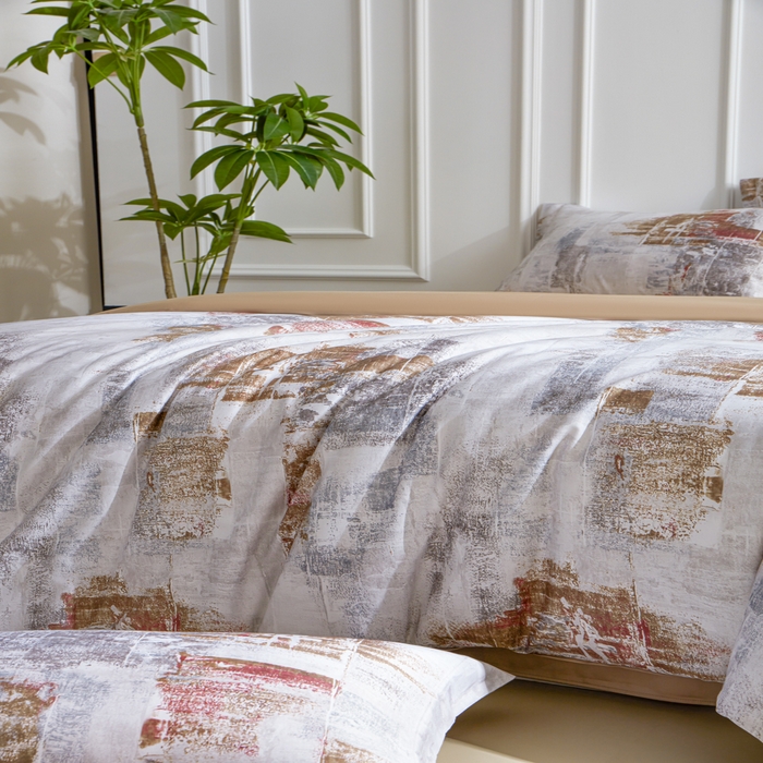 91家纺网 家纺一手货源 找家纺 洺兰家居 2025新款100支全棉新疆棉数码印花四件套长绒棉贴边床单床笠床上用品套件-专版（控价标准235加大255床笠245） 小城故事