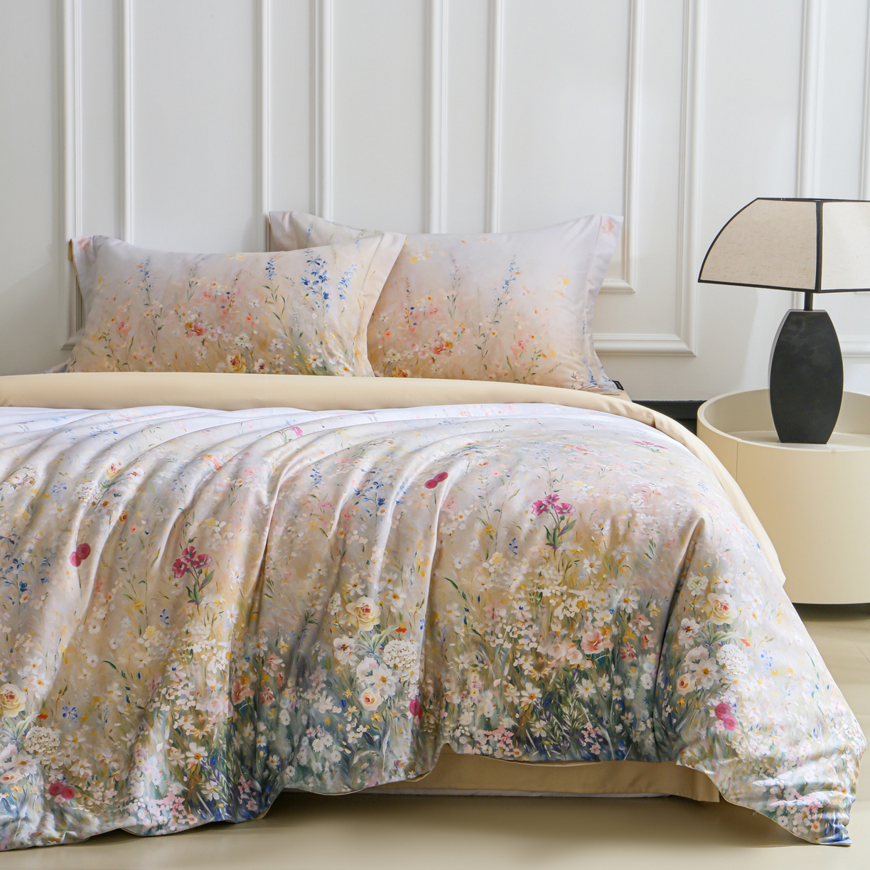 91家纺网 家纺一手货源 找家纺 洺兰家居 2025新款100支全棉新疆棉数码印花四件套长绒棉贴边床单床笠床上用品套件-专版（控价标准235加大255床笠245） 绚丽花溪