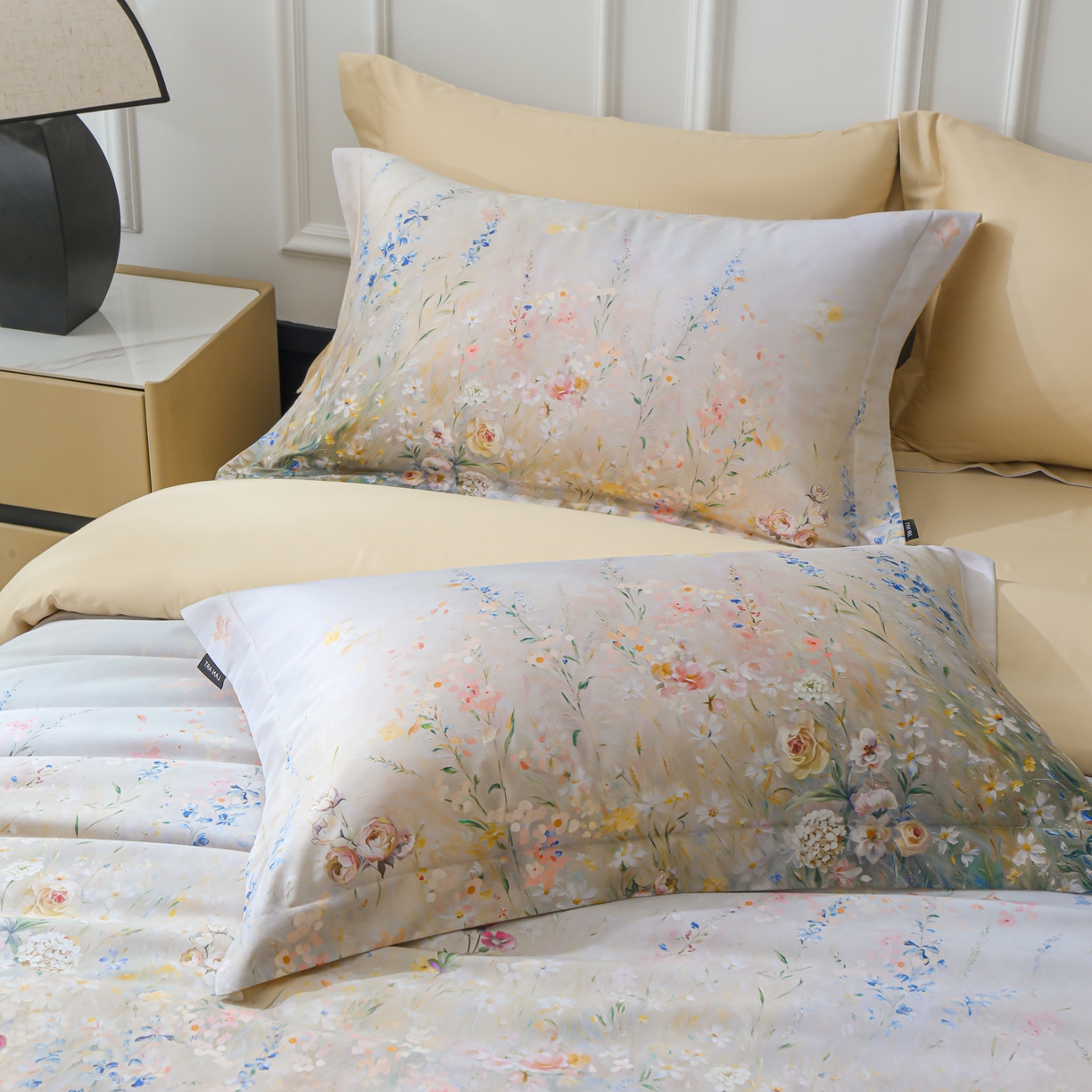 91家纺网 家纺一手货源 找家纺 洺兰家居 2025新款100支全棉新疆棉数码印花四件套长绒棉贴边床单床笠床上用品套件-专版（控价标准235加大255床笠245） 绚丽花溪