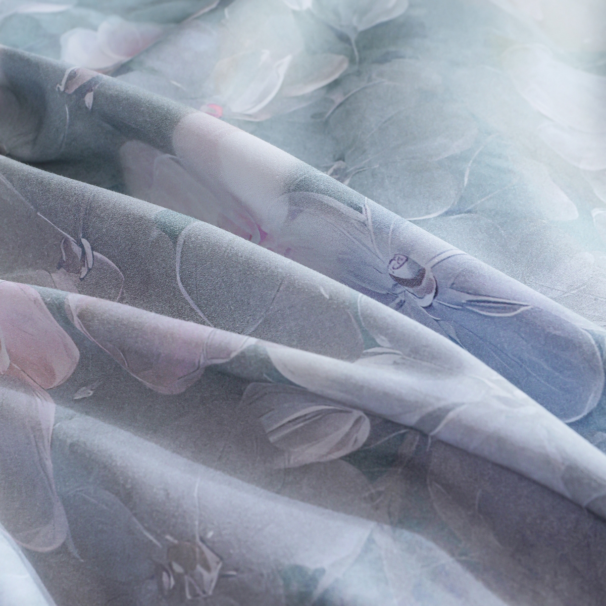 91家纺网 家纺一手货源 找家纺 洺兰家居 2025新款100支全棉新疆棉数码印花四件套长绒棉贴边床单床笠床上用品套件-专版（控价标准235加大255床笠245） 伊甸花园-绿