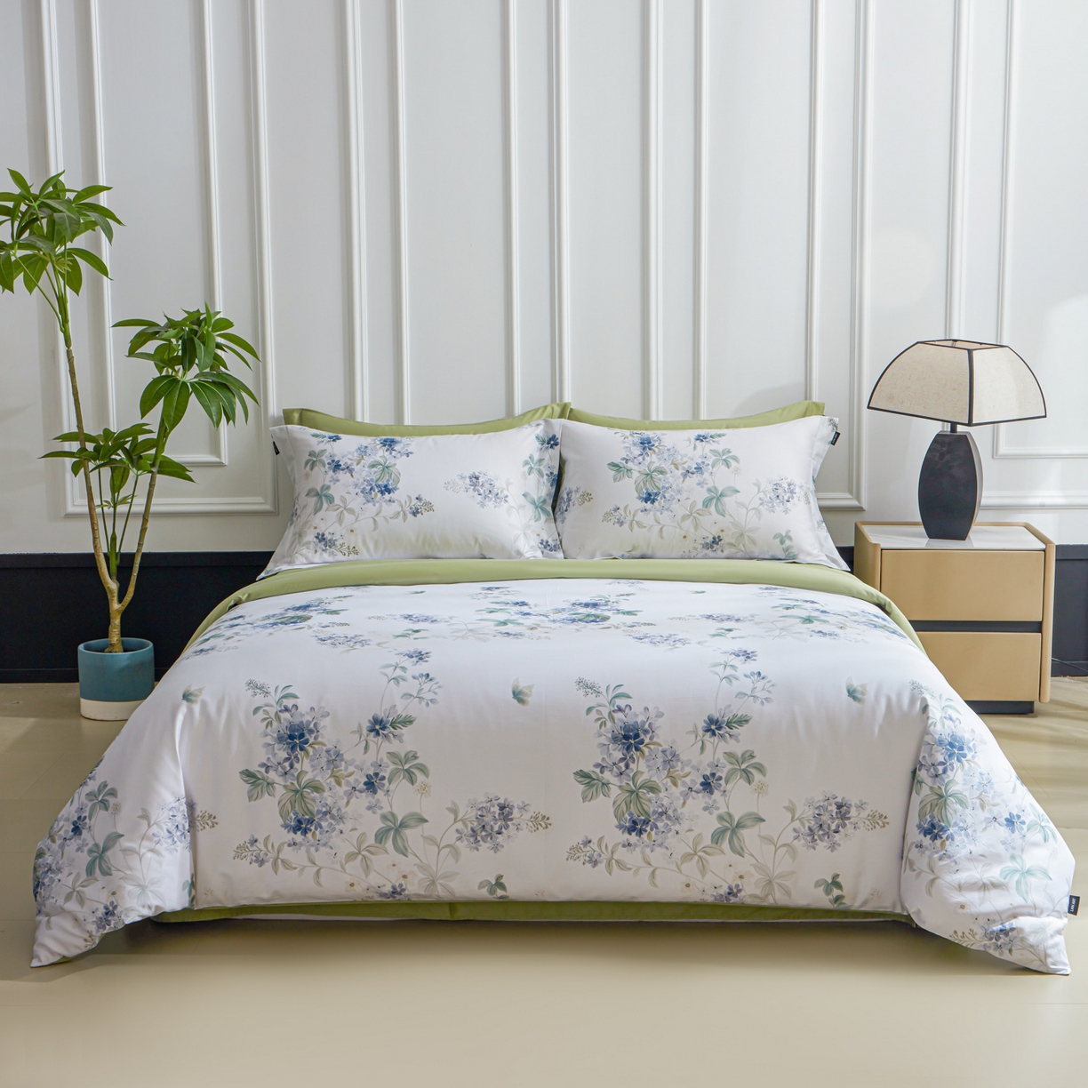 91家纺网 家纺一手货源 找家纺 洺兰家居 2025新款100支全棉新疆棉数码印花四件套长绒棉贴边床单床笠床上用品套件-专版（控价标准235加大255床笠245） 悦下花影-绿