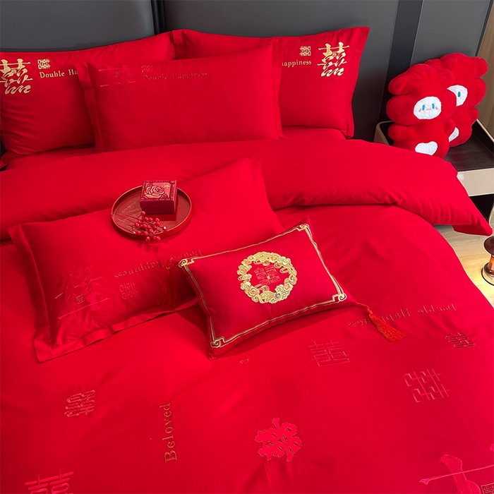 91家纺网 家纺一手货源 找家纺 2025新款喷气全棉13376纯棉刺绣花婚庆四件套/大红婚庆床上用品高档新中式喜来登红