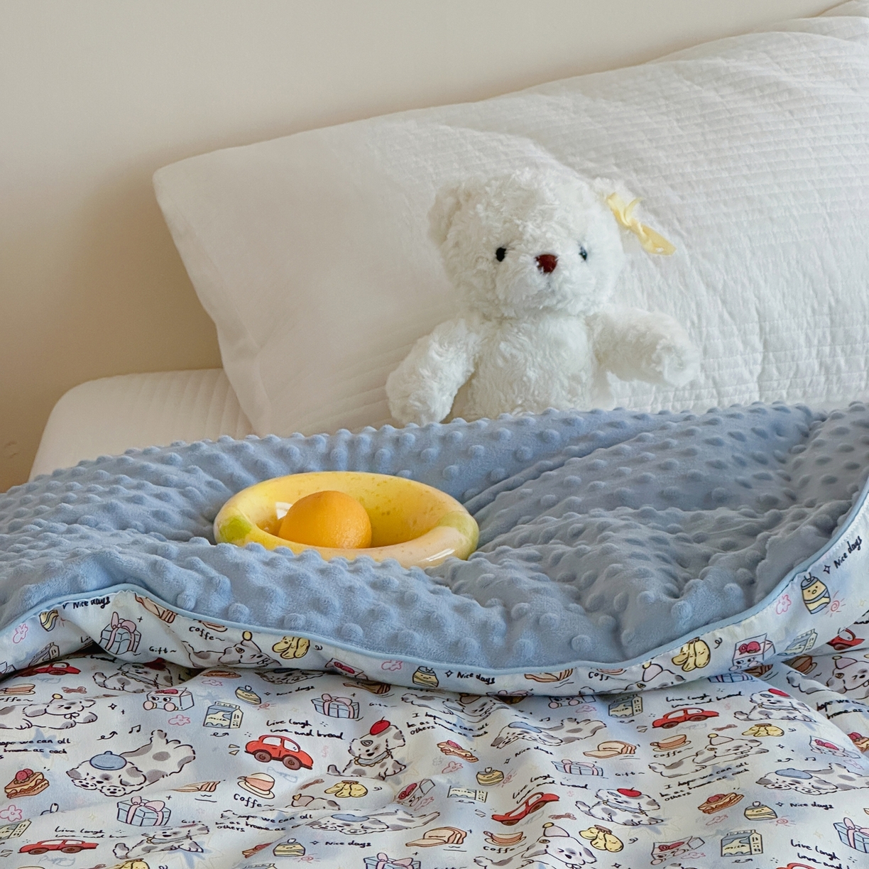 91家纺网 家纺一手货源 找家纺 月夏 2025新款全棉数码印花高克重豆豆被 快乐狗