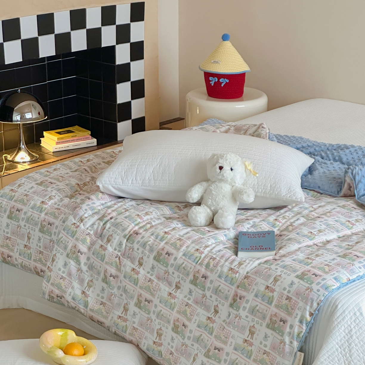 91家纺网 家纺一手货源 找家纺 月夏 2025新款全棉数码印花高克重豆豆被 猫猫小画家