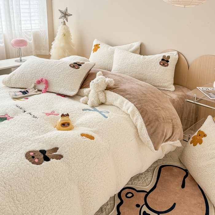 91家纺网 家纺一手货源 找家纺 懒猫家纺 2025新款羊羔绒刺绣四件套 奇妙兔