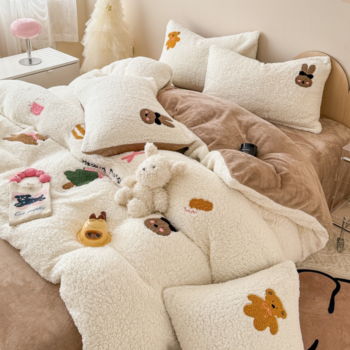 91家纺网 家纺一手货源 找家纺 懒猫家纺 2025新款羊羔绒刺绣四件套 奇妙兔