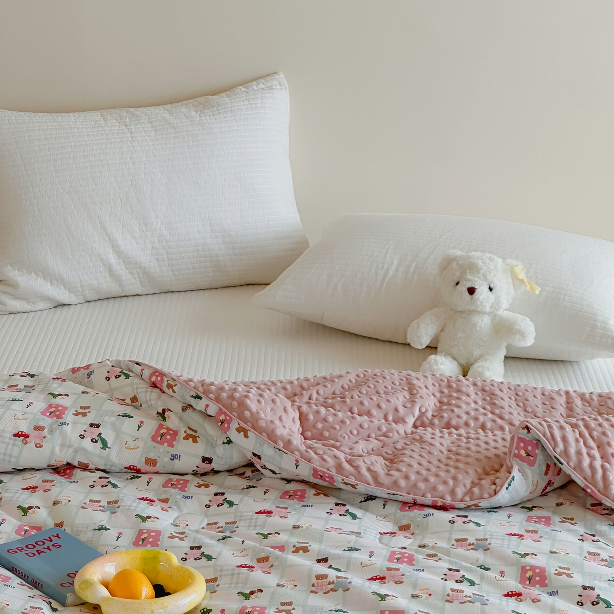 91家纺网 家纺一手货源 找家纺 月夏 2025新款全棉数码印花高克重豆豆被 熊熊乐园