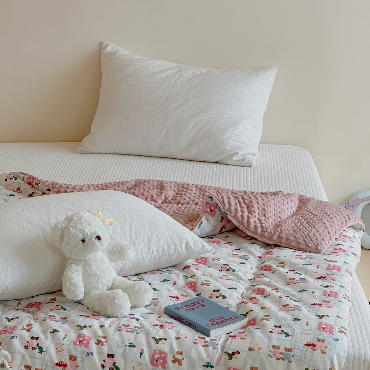 91家纺网 家纺一手货源 找家纺 月夏 2025新款全棉数码印花高克重豆豆被 熊熊乐园