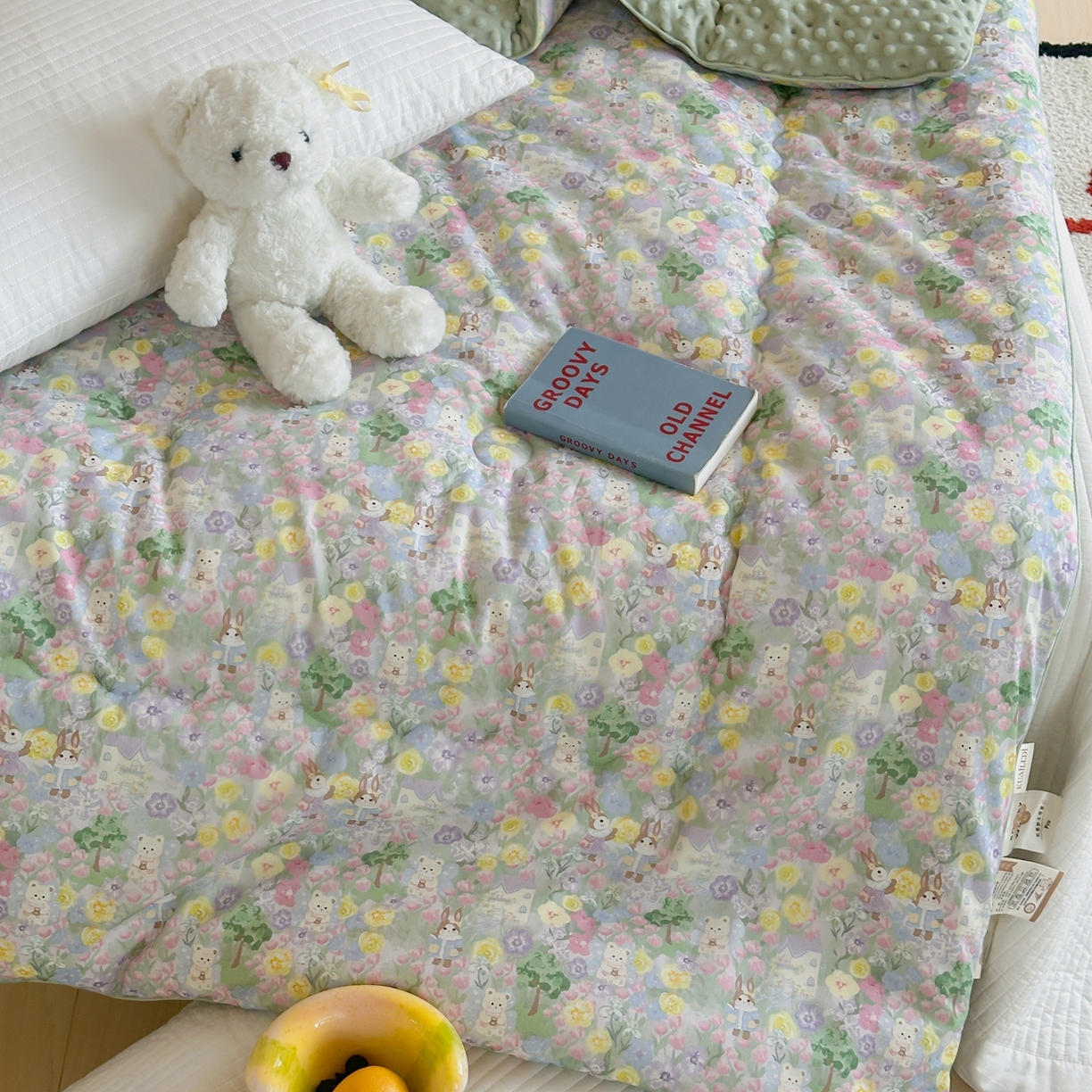 91家纺网 家纺一手货源 找家纺 月夏 2025新款全棉数码印花高克重豆豆被 油画小兔