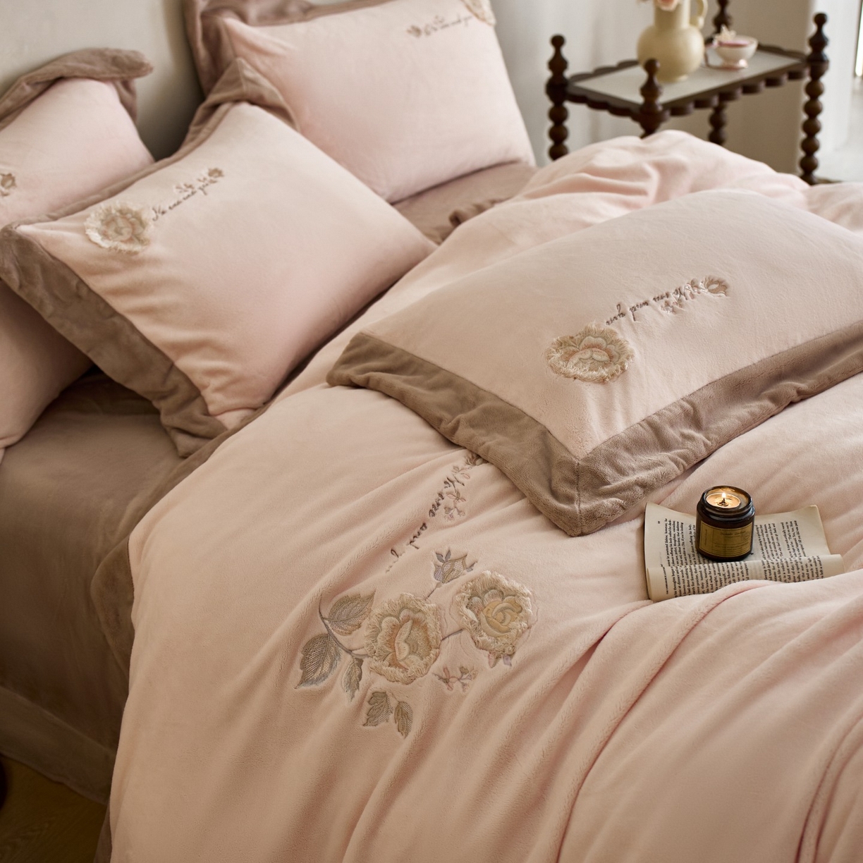 91家纺网 家纺一手货源 找家纺 （总）瑞雪家居 2025新款270g全消光牛奶绒四件套-甜心奶泡系列