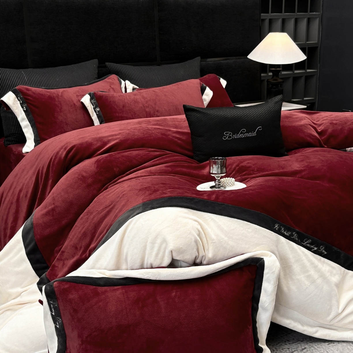 91家纺网 家纺一手货源 找家纺 （总）瑞雪家居 2025新款270g全消光牛奶绒四件套-雪芙莉系列