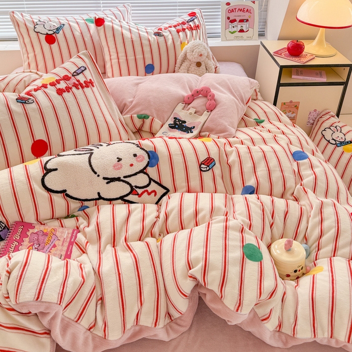 91家纺网 家纺一手货源 找家纺 （总）懒猫家纺 2025新款印花牛奶绒毛巾绣四件套