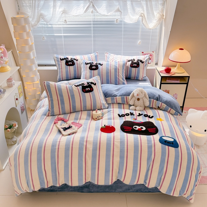 91家纺网 家纺一手货源 找家纺 （总）懒猫家纺 2025新款印花牛奶绒毛巾绣四件套