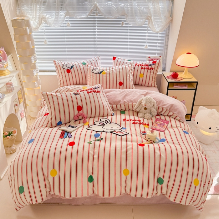 懒猫家纺 2025新款印花牛奶绒毛巾绣四件套 画画小兔