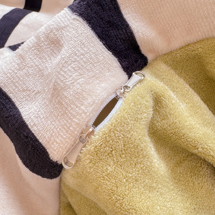 91家纺网 家纺一手货源 找家纺 懒猫家纺 2025新款印花牛奶绒毛巾绣四件套 咖啡熊猫