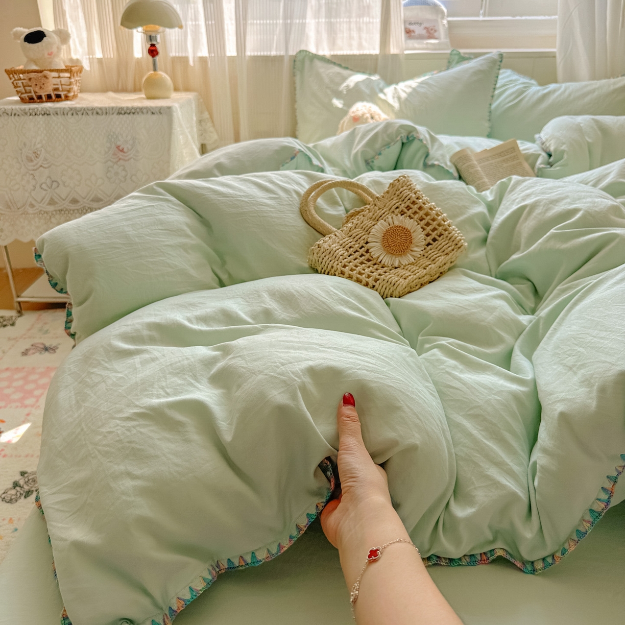 91家纺网 家纺一手货源 找家纺 冕悠家纺 2025新款A类七彩贝壳边水洗棉四件套 七彩-春芜绿