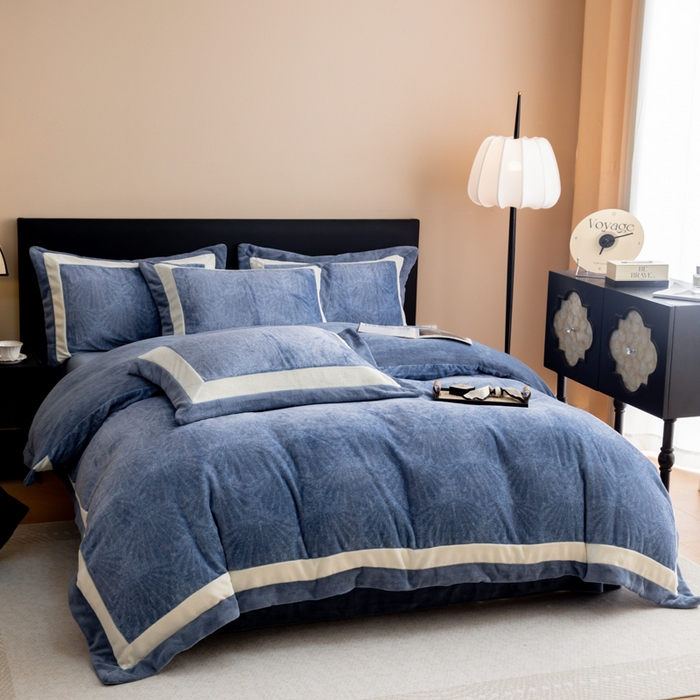 91家纺网 家纺一手货源 找家纺 （总）懒猫家纺 2025新款牛奶绒拼角印花轻奢风四件套