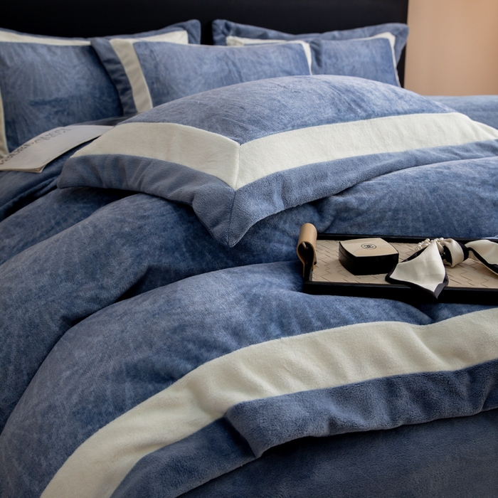 91家纺网 家纺一手货源 找家纺 （总）懒猫家纺 2025新款牛奶绒拼角印花轻奢风四件套